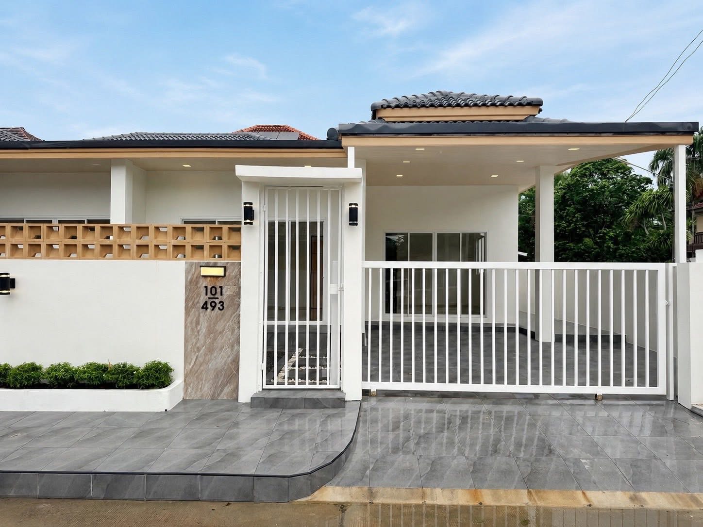 บ้านแฝดชั้นเดียว ทำเลใจกลางเมือง หลังมุม